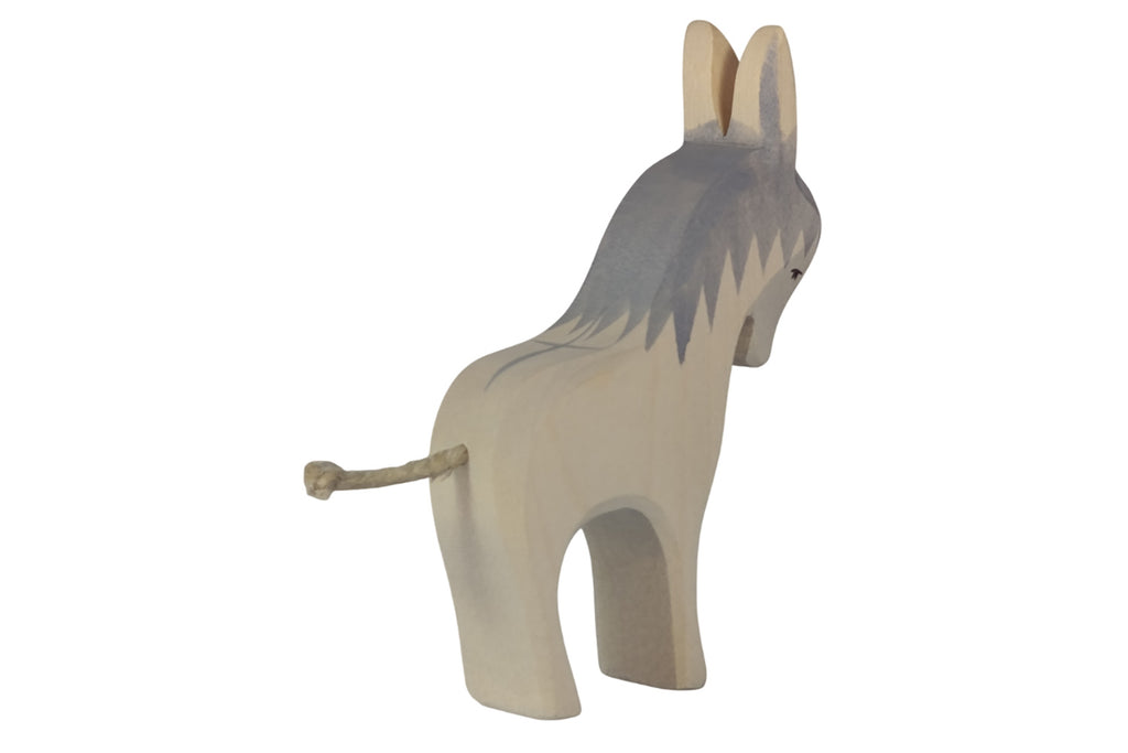 Ostheimer Esel stehend