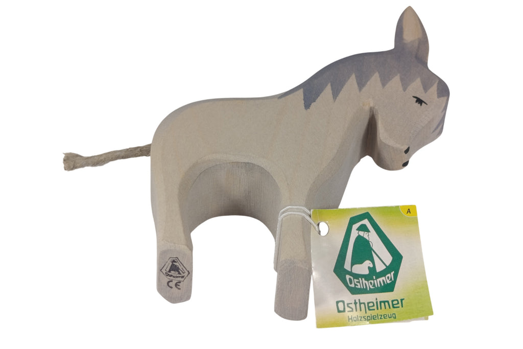 Ostheimer Esel stehend