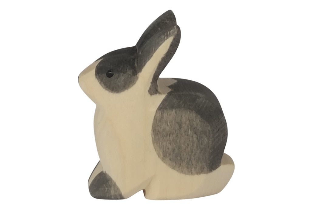 Ostheimer Kaninchen sitzend