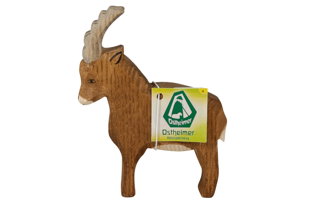 Ostheimer Steinbock stehend