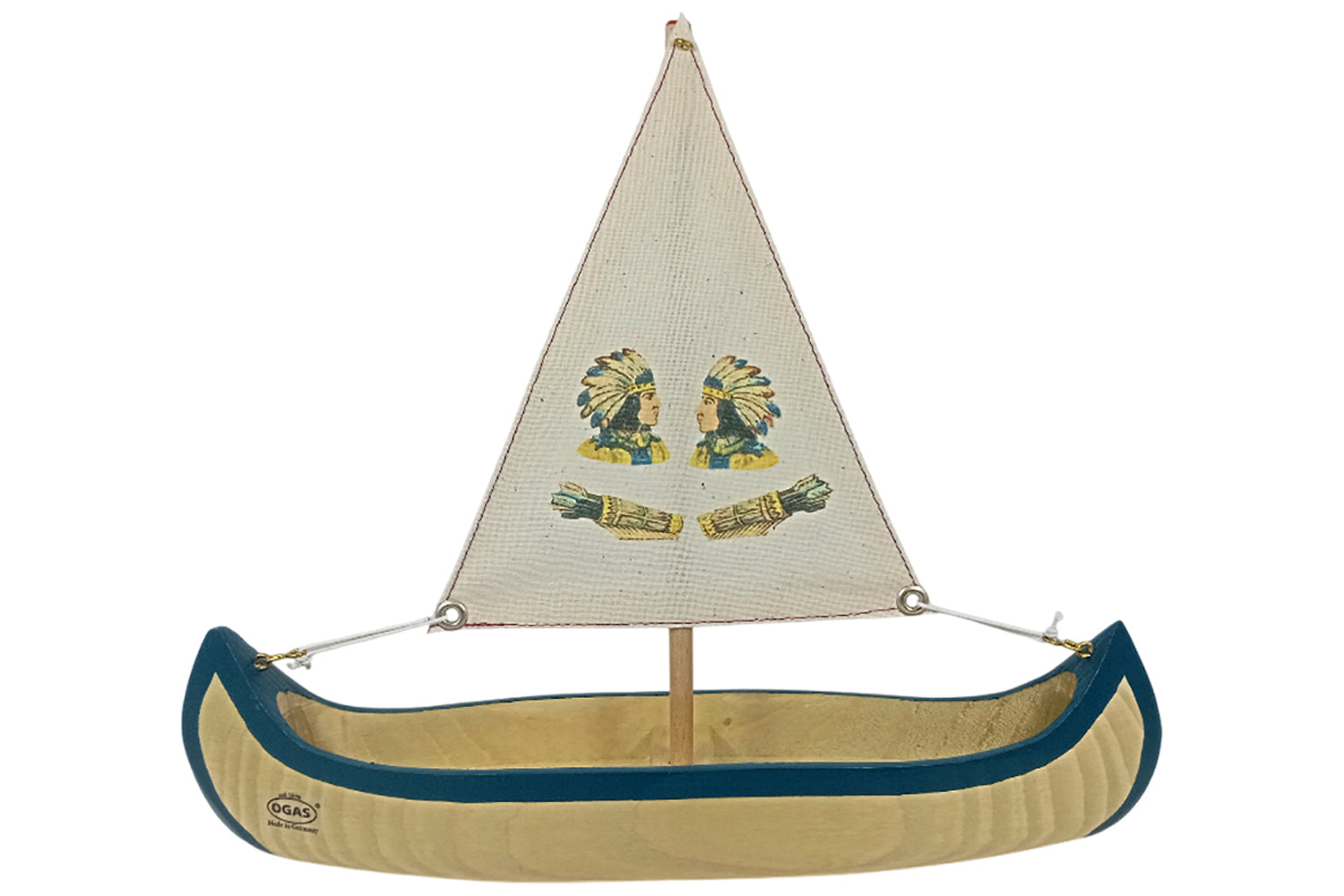 Ogas Indianerboot mit Segel hell