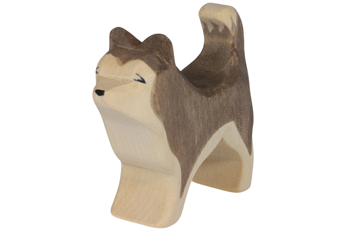 Ostheimer Schlittenhund stehend
