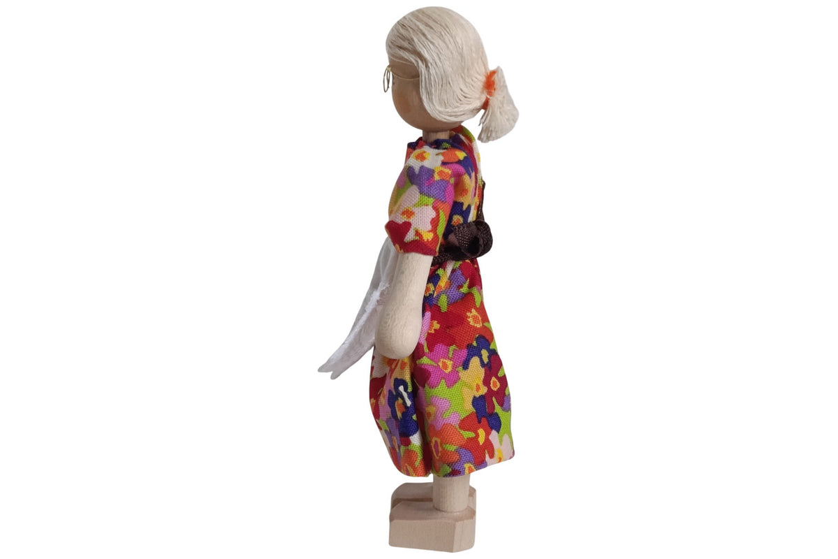 Anne Krebs Miniatur Puppe Oma mit Brille, Kleid mit Schürze, Haare weiss