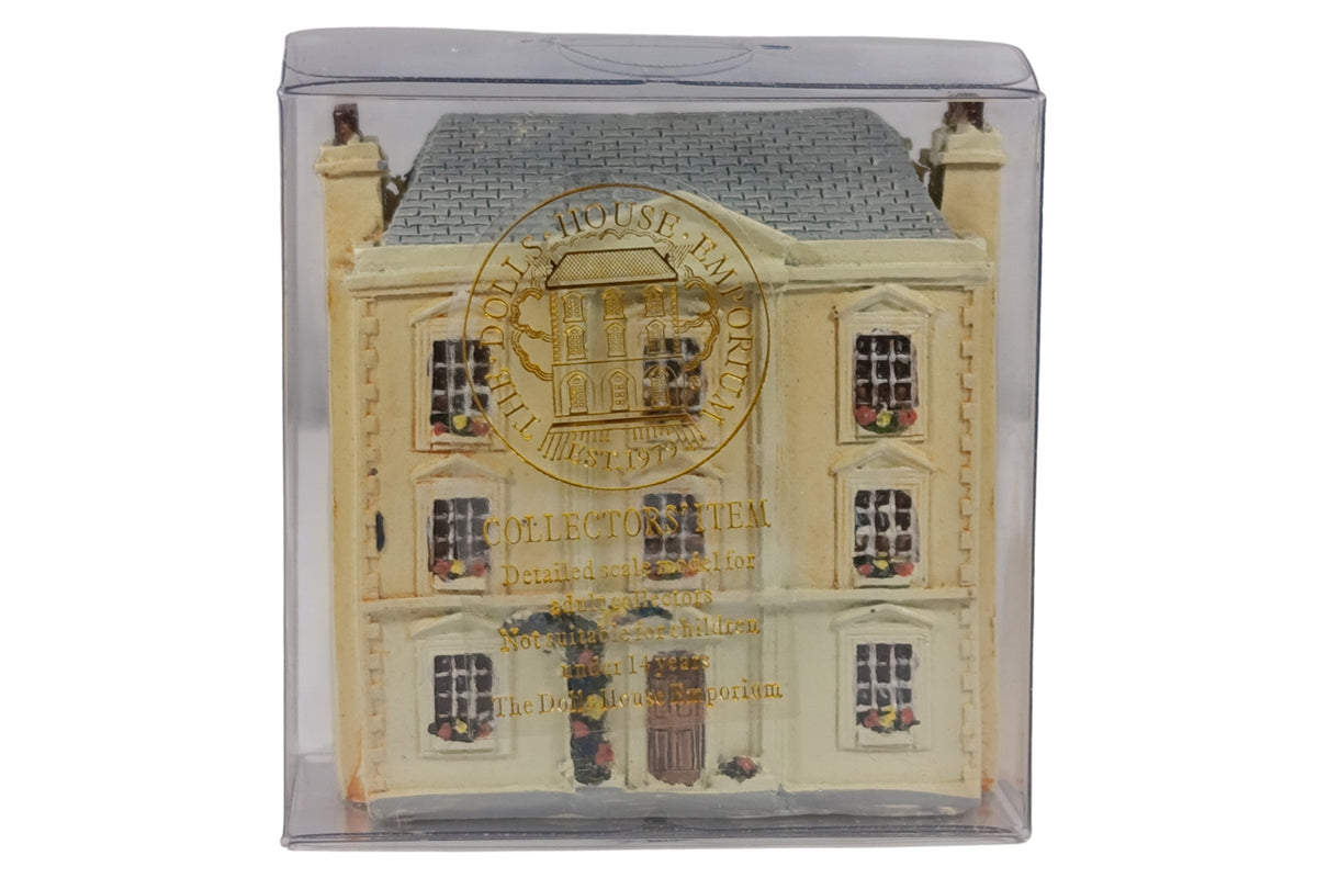 Dolls House Miniatur Puppenhaus Montgommery