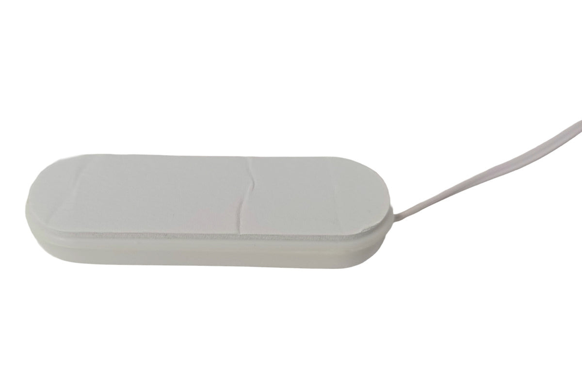 Dolls House Miniatur Verteilerdose 3 Steckplätze mit Stecker 12V