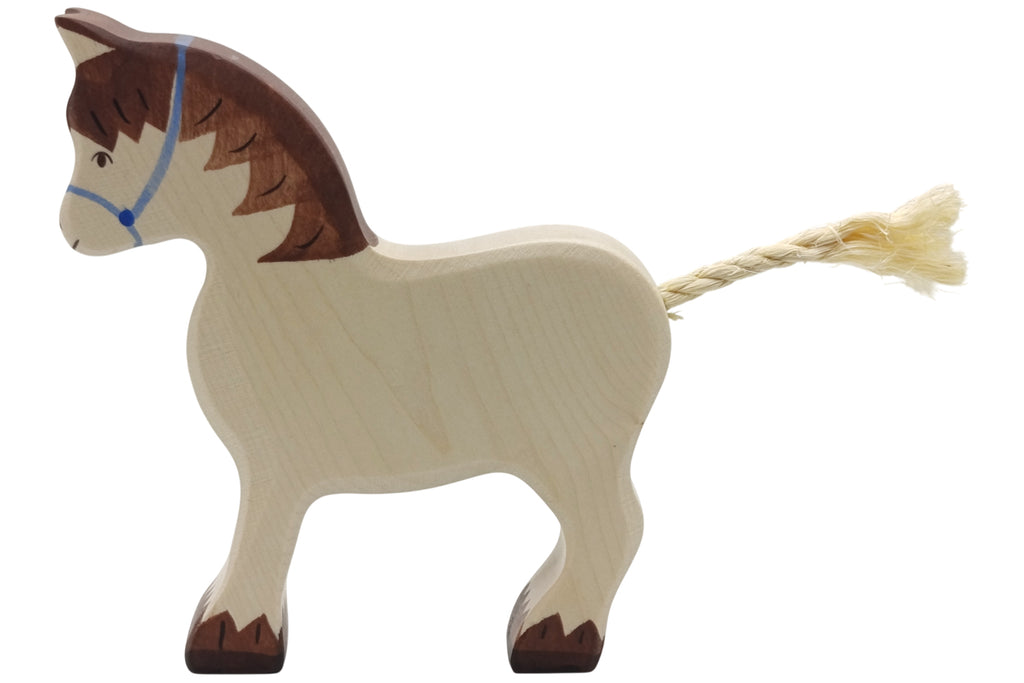 Holztiger Ackergaul Zugpferd