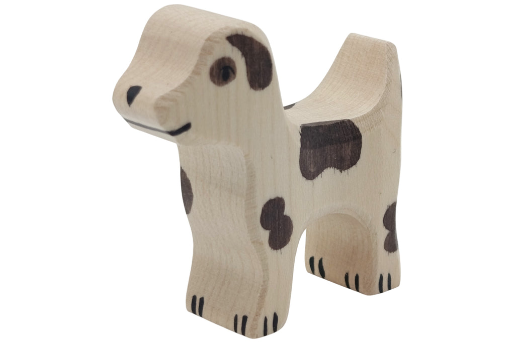 Holztiger Hofhund klein braun gefleckt
