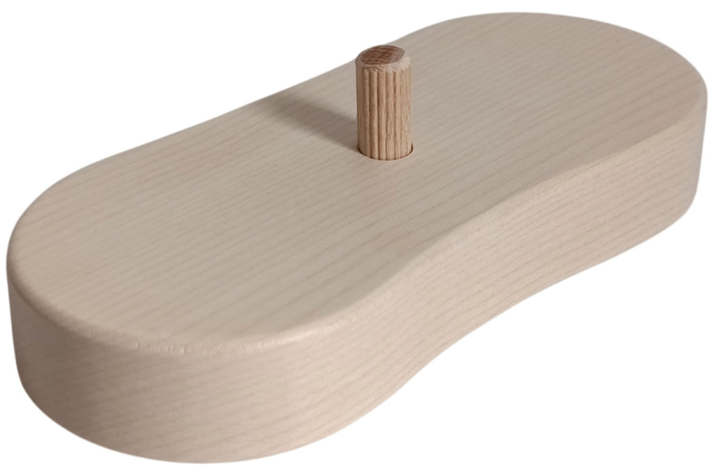 Holztiger Baumstütze