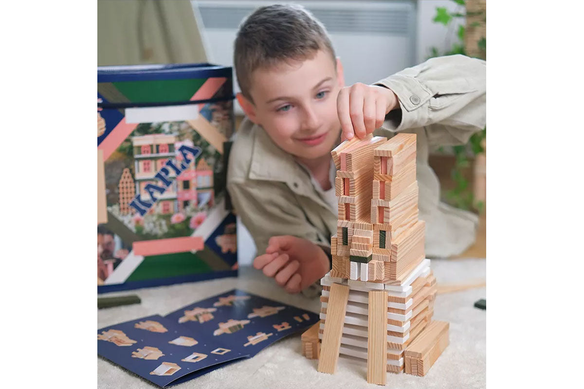 Boîte KAPLA de 200 pièces, printemps, naturel, vert foncé, blanc, rose