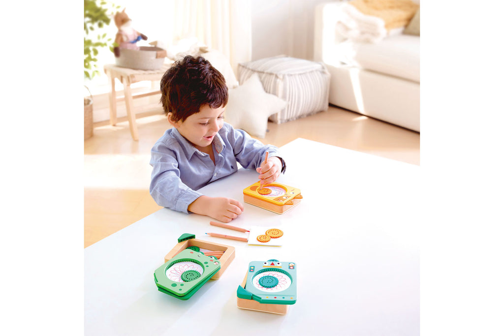 Hape Zahnrad Zeichenset gelb